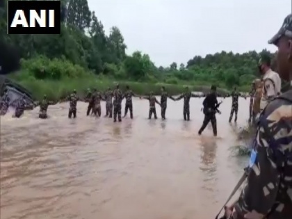 Bihar patna Four Naxalites killed STF and SSB soldiers arms recovered search operation continues | बिहार में STF और SSB के जवानों ने चार नक्सलियों को मार गिराया, सर्च ऑपरेशन जारी, हथियार बरामद
