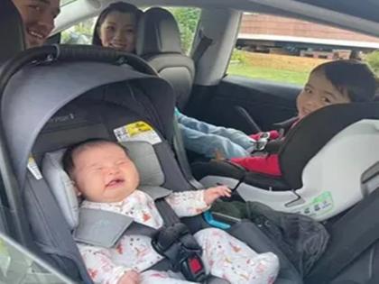new baby on board Woman gives birth in front seat of tesla car on autopilot | दुनिया का पहला मामलाः ऑटोपायलट पर चल रही कार में महिला ने बच्चे को दिया जन्म