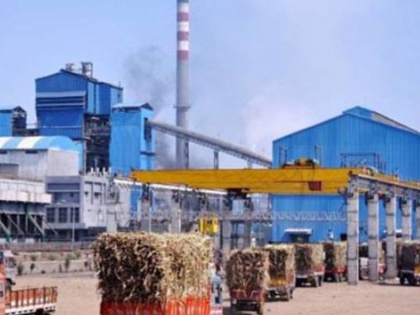 Maharashtra: 12 employees of sugar factory admitted to hospital after complaining of suffocation | महाराष्ट्र: चीनी कारखाने के 12 कर्मचारियों को दम घुटने की शिकायत के बाद कराया गया अस्पताल में भर्ती
