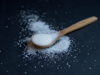 Eating sugar damage body organ use these things instead of sugar stay healthy | शक्कर खाने से शरीर के इस अंग को पहुंचता है नुकसान, चीनी के बदले इन चीजों का करें इस्तेमाल और रहे स्वस्थ्य