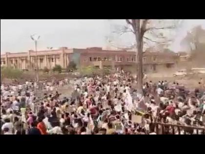 hundreds-of-tribals-storm-into-sukma-collectorate demands removal of the collector | छत्तीसगढ़: सुकमा में सैकड़ों आदिवासियों ने निकाली रैली, कलेक्टर को हटाने सहित 20 मांगें रखीं hundreds-of-tribals-storm-into-sukma-collectorate demands removal of the collector | छत्तीसगढ़: सुकमा में सैकड़ों आदिवासियों ने निकाली रैली, कलेक्टर को हटाने सहित 20 मांगें रखीं