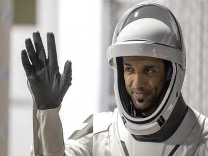 Sultan al-Neyadi becomes the first Arab citizen to walk in space for 7hrs | सुल्तान अल-नेयादी अंतरिक्ष में चहलकदमी करने वाले पहले अरब नागरिक बने, फ्लाइट इंजीनियर के साथ 7 घंटे चले, कई कार्यों को दिया अंजाम