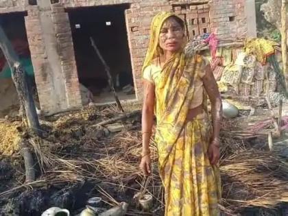 Sultanpur Fire broke out at 12 midnight, 2-year-old daughter burnt alive, wife Geeta badly burnt, all belongings burnt to ashes, 3 children rescued | सुलतानपुरः रात 12 बजे लगी आग, 2 वर्षीय बेटी जिंदा जली, पत्नी गीता बुरी तरह झुलसी, सारा सामान जलकर राख, 3 बच्चों को बचाया