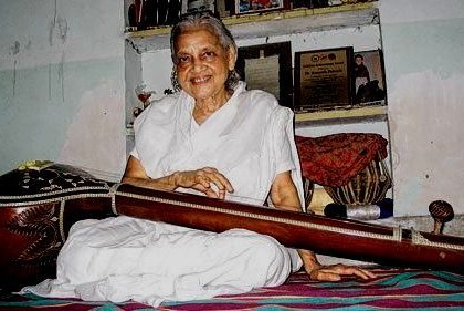 Famous folk singer Sunanda Patnaik died at the age of 85 | मशहूर लोकगायिका सुनंदा पटनायक का 85 वर्ष की उम्र में निधन