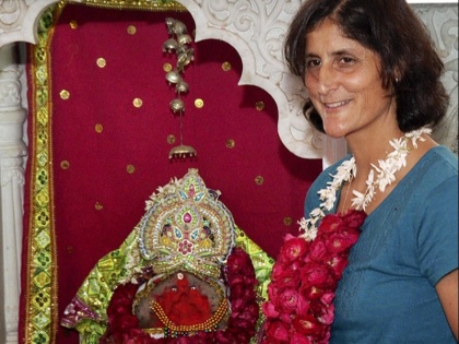 This Muslim goddess of Gujarat is Sunita Williams | गुजरात के इस 'मुस्लिम देवी' की मुरीद हैं सुनिता विलियम्स