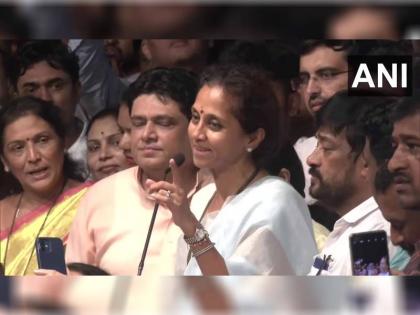 Supriya Sule says original NCP is with Sharad Pawar and original symbol is us | असली राकांपा शरद पवार के साथ है और असली चुनाव चिन्ह हम हैं: सुप्रिया सुले Supriya Sule says original NCP is with Sharad Pawar and original symbol is us | असली राकांपा शरद पवार के साथ है और असली चुनाव चिन्ह हम हैं: सुप्रिया सुले