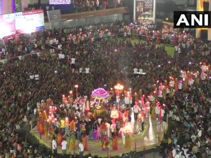 Vijay Darda Blog: Our Festivals are beautiful examples of national unity | विजय दर्डा का ब्लॉग: राष्ट्रीय एकता की खूबसूरत मिसाल हैं हमारे उत्सव