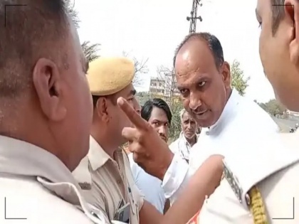 80 Congress workers detained for stone pelting in Jhalawar | राजस्थान: कांग्रेस नेता सुरेश गुर्जर के समर्थकों ने थाने पर किया पथराव, 80 कार्यकर्ता गिरफ्तार, जानिए पूरा मामला