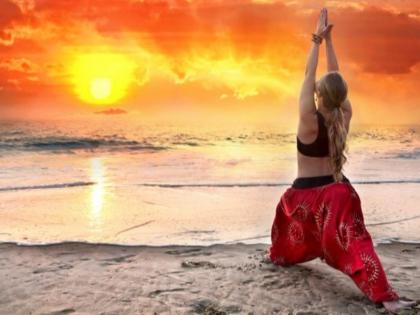 Benefits of Surya Namaskar | रोजाना करें सूर्य नमस्कार, मिलेंगे ये 7 बड़े फायदे Benefits of Surya Namaskar | रोजाना करें सूर्य नमस्कार, मिलेंगे ये 7 बड़े फायदे