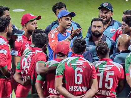 Asia Cup 2025 Oman players surround Suryakumar after the match Indian cricketer gives victory mantra Pakistan gets irritated | Asia Cup 2025: मैच के बाद सूर्यकुमार को घेर कर खड़े हुए ओमान खिलाड़ी, भारतीय क्रिकेटर ने दिया जीत का मंत्र; पाक को लगी मिर्ची