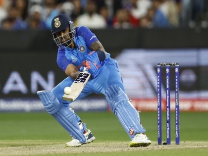 ICC T20 rankings: Suryakumar Yadav retained as number one batsman, Hardik Pandya third in all-rounder's rankings | टी20 रैंकिंग: सूर्यकुमार यादव नंबर-एक बल्लेबाज के स्थान पर कायम, ऑलराउंडर की रैकिंग में पंड्या तीसरे पायदान पर