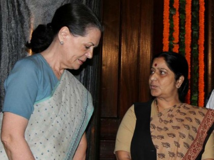 Karnataka Election 2018: bellary Sushma Swaraj vs Sonia Gandhi 20 Year Old Rivalry | कर्नाटक चुनाव: जब बेल्लारी में टकराई थीं सोनिया-सुषमा, नोकझोंक में बहू-बेटी तक आ गई थी बात