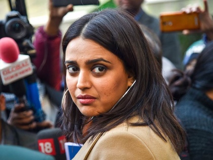 Swara Bhaskar said, "Those criticizing the Gujarat riots are called anti-national and terrorist" | स्वरा भास्कर ने कहा, "गुजरात दंगों की आलोचना करने वालों को एंटी नेशनल और टेरेरिस्ट कहा जाता है"