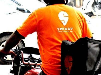 Mumbai resident ordered food items worth Rs 42.3 lakh on Swiggy | मुंबई निवासी ने Swiggy पर 42.3 लाख रुपये का खाने का सामान ऑर्डर किया
