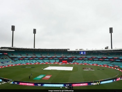 Fans Barred From Australia-New Zealand ODI Series Over Coronavirus pandemic Fears | AUS vs NZ: Coronavirus के डर से ऑस्ट्रेलिया-न्यूजीलैंड सीरीज में दर्शकों की एंट्री पर बैन, महिला टीम का दक्षिण अफ्रीका दौरा टला