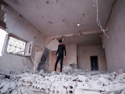 Nine killed in Syrian army shelling | सीरियाई सेना की गोलाबारी में नौ लोगों की मौत