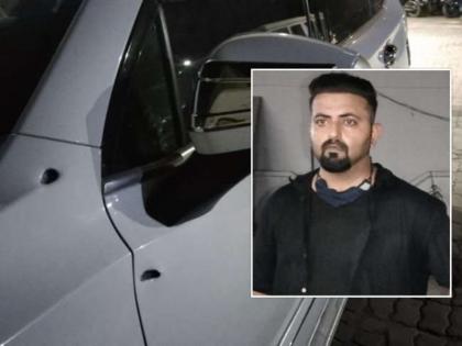 Firing on car tabrez rana son of famous poet Munawwar Rana | मशहूर शायर मुनव्वर राणा के बेटे की कार पर हुई ताबड़तोड़ फायरिंग, चाचा पर हमला कराने की जताई आशंका Firing on car tabrez rana son of famous poet Munawwar Rana | मशहूर शायर मुनव्वर राणा के बेटे की कार पर हुई ताबड़तोड़ फायरिंग, चाचा पर हमला कराने की जताई आशंका