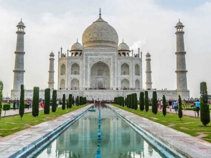 Namaz will be offer on Friday only in Taj Mahal | ताजमहल में केवल शुक्रवार को ही अता किया जाएगा नमाज, ASI ने चस्पा किया नोटिस