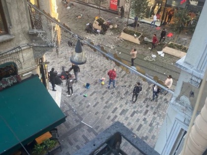 Istanbul Taksim square Massive explosion several dead 11 people injured Turkey Suspected terrorist attack see video | इस्तांबुल के इस्तिकलाल एवेन्यू में भीषण विस्फोट, 4 की मौत और 38 लोग जख्मी, देखें वीडियो