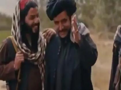 Taliban fighters laugh when asked about Afghan women politicians, viral video | पत्रकार ने पूछा- 'क्या अफगानी लोगों को महिलाओं को वोट देने की इजाजत होगी', हंसने लगे तालिबानी लड़ाके, देखें वीडियो