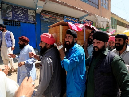 Taliban promises security to Hindus, Sikhs, appeals to return to Afghanistan | तालिबान ने हिंदुओं, सिखों को दिया सुरक्षा का वचन, की अफगानिस्तान लौटने की अपील