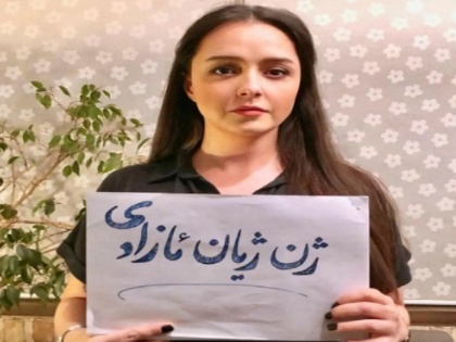 Iranian authorities arrested Oscar-winning movie star Taraneh Alidoosti | ईरान में ऑस्कर विजेता फिल्म की अभिनेत्री गिरफ्तार, हिजाब के विरोध में प्रदर्शन का किया था समर्थन
