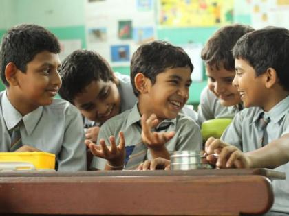 5 Bollywood movies to watch on Teacher's Day 2019 | Teachers Day Special: यह है बॉलीवुड की वो फिल्मे जिसे देख आपको याद आयेंगे अपने स्कूल के दिन