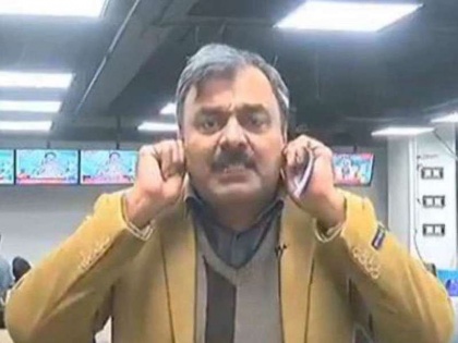 viral tauba tauba video of pakistan journalist kaisar khokhar | वीडियो: पाकिस्तानी पत्रकार ने दी धमकी कहा- टमाटर का जवाब एटम बम से देंगे, लोगों ने उड़ाया जमकर मजाक