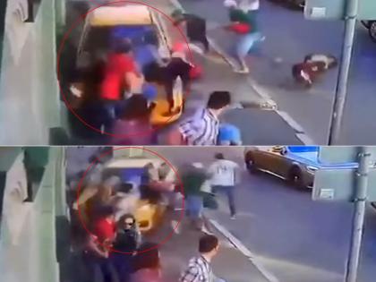 FIFA World Cup 2018: A taxi drove into a crowd of pedestrians near Moscow, Injuring eight | फीफा विश्व कप: मॉस्को में फुटपाथ पर भीड़ में जा घुसी टैक्सी, कई फुटबॉल फैंस हुए घायल