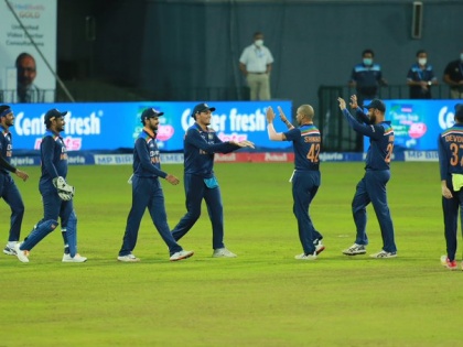 ​​​​​​​Sri Lanka vs India 3rd T20I Sandeep Warrier make his debut shikhar dhawan dasun shanaka | IND vs SL: भारत ने टॉस जीता, पहले बल्लेबाजी का फैसला, संदीप वारियर ने किया डेब्यू, करो या मरो मुकाबला