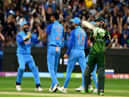 T20 World Cup 2022 team india 56 match 39 won now have most wins in international cricket in calendar year surpass Australia in 2003, 47 match 38 won | T20 विश्व कप 2022ः टीम इंडिया ने पाकिस्तान को हराकर ऑस्ट्रेलियाई टीम का रिकॉर्ड तोड़ा, दुनिया का नंबर एक टीम, 56 मैच और 39 जीत, देखें आंकड़े