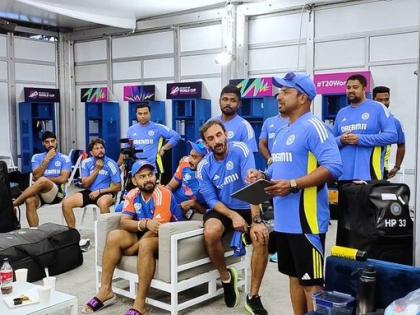 T20 World Cup 5 teams reach Super-8 list top-15 bowlers and batsmen Afghanistan players occupy first position Fazalhaq Farooqi 12 wickets see list | T20 World Cup 2024: सुपर-8 में 5 टीम पहुंची, टॉप-15 बॉलर और बल्लेबाज की लिस्ट जारी, अफगानिस्तान खिलाड़ी पहले पायदान पर काबिज, देखें लिस्ट