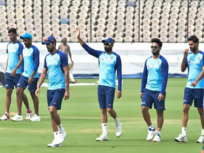 Team India camp before IPL looks doubtful as corona cases surge in country | कोरोना का कहर! आईपीएल से पहले मोटेरा स्टेडियम में टीम इंडिया का ट्रेनिंग कैंप लगना संदिग्ध