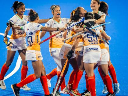 India vs China Live Score, Women’s Asian Champions Trophy 2024 final IND beats CHN 1-0 solitary goal to win title stadium DJ blasts ‘Jai Ho’ in background see video | India vs China Women’s Asian Champions Trophy 2024 final: चीन की 'दीवार' तोड़ भारत चैंपियन?, ओलंपिक रजत पदक विजेता को 1-0 से हराया, राजगीर में 'जय हो' India vs China Live Score, Women’s Asian Champions Trophy 2024 final IND beats CHN 1-0 solitary goal to win title stadium DJ blasts ‘Jai Ho’ in background see video | India vs China Women’s Asian Champions Trophy 2024 final: चीन की 'दीवार' तोड़ भारत चैंपियन?, ओलंपिक रजत पदक विजेता को 1-0 से हराया, राजगीर में 'जय हो'