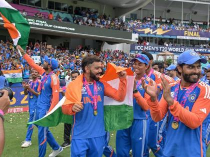 Team India Return From Barbados Welcome Ceremony LIVE rohit sharma virat kohli pm narendra modi jay shah viral video delhi to mumbai see pics victory parade | Team India Return live Welcome Ceremony: भारत माता की जय और फूलों की बारिश, देशवासी ने यूं किया स्वागत, देखें वीडियो, जानिए शेयडूल