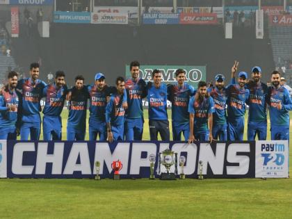 Sanju Samson missing from the team India picture after series win over Sri Lanka | संजू सैमसन ने भारत की जीत के बाद टीम के साथ नहीं खिंचवाई फोटो, जानें क्या है वजह