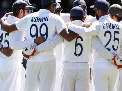 Indian cricketer in England tests positive quarantined at Relative place | इंग्लैंड दौरे पर भारतीय क्रिकेट टीम आई कोरोना की चपेट में, दो खिलाड़ी संक्रमित, जानें अपडेट