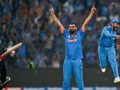 Champions Trophy 2025 live score winning team get 22 lakh 40 thousand dollars about 20 crores rupees runner-up get 11 lakh 20 thousand dollars 9-72 crores rupees | आईसीसी चैंपियंस ट्रॉफी: खिताब जीतो और करोड़ों पाओ?, विजेता-उपविजेता पर इनाम की बारिश, जानें किसे कितना मिलेगा