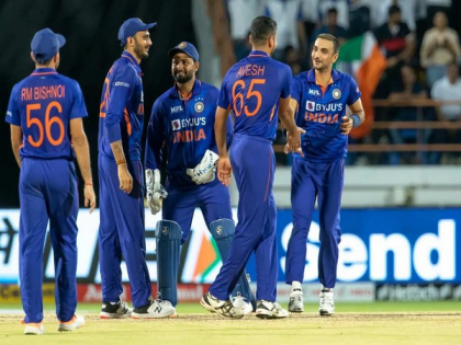 India vs West Indies 2nd T20 IND vs WI Head-to-Head Records Match Played-21, India won- 14, West Indies won- 06, Tied-1 | India vs West Indies: टीम इंडिया की नजर 2-0 पर!, भारत और वेस्टइंडीज के बीच 21 मैच, जानें किसने मारी बाजी