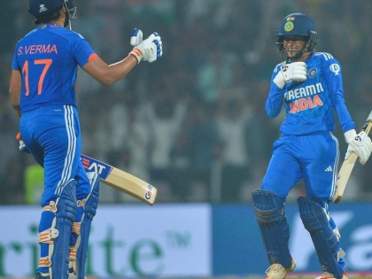 IND vs AUS, 1st T20I India seal comprehensive 9-wicket win go 1-0 up in series Titas Sadhu 4 over 17 runs 4 wick Player of the Match Smriti Mandhana 52 balls 54 run Shafali Verma 44 balls 64 runs | IND vs AUS, 1st T20I: कंगारू पर भारी बंगाल की शेरनी!, मंधाना और शेफाली ने ऑस्ट्रेलिया बॉलर को तोड़े, भारत 9 विकेट से जीता और सीरीज में 1-0 की बढ़त
