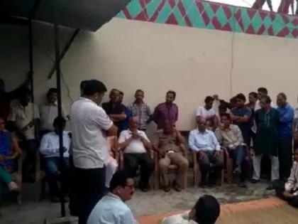 tehri garhwal police deployment ghansali maket tehri love jihad pocso communal tension | उत्तराखंडः मुस्लिम लड़के के साथ होटल में मिली नाबालिग लड़की, तनाव के बीच पुलिस ने समुदायों में कराई बातचीत tehri garhwal police deployment ghansali maket tehri love jihad pocso communal tension | उत्तराखंडः मुस्लिम लड़के के साथ होटल में मिली नाबालिग लड़की, तनाव के बीच पुलिस ने समुदायों में कराई बातचीत