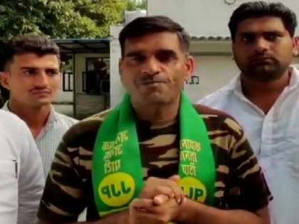 Haryana Elections: Tej Bahadur Yadav noe joins Jannayak Janata Party JJP | हरियाणा चुनाव: बनारस में पीएम मोदी के खिलाफ सपा से भरी थी हुंकार, अब जेजेपी में शामिल हो गए तेज बहादुर