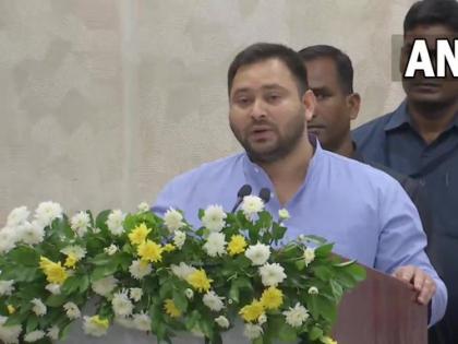 CBI raids Bihar Tejashwi Yadav said eight years there was raid BJP MP or MLA why only opposition | बिहारः तेजस्वी यादव बोले-आठ सालों में भाजपा के सांसद या विधायक के यहां छापेमारी हुई, विपक्ष पर ही क्यों?, सीबीआई छापेमारी पर सियासी घमासान