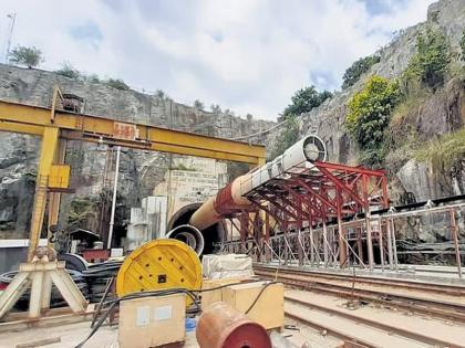 Telangana tunnel collapse: At least 6 workers feared trapped after a portion of the roof of the SLBC tunnel collapsed | Telangana tunnel collapse: एसएलबीसी सुरंग की छत का एक हिस्सा ढहने से कम से कम 6 श्रमिकों के फंसे होने की आशंका Telangana tunnel collapse: At least 6 workers feared trapped after a portion of the roof of the SLBC tunnel collapsed | Telangana tunnel collapse: एसएलबीसी सुरंग की छत का एक हिस्सा ढहने से कम से कम 6 श्रमिकों के फंसे होने की आशंका