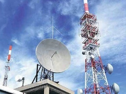 DoT seeks Rs 1.72 lakh cr from GAIL in telecom dues | दूरसंचार विभाग ने कहा- 1.72 लाख करोड़ रुपये का बकाया चुकाए गेल