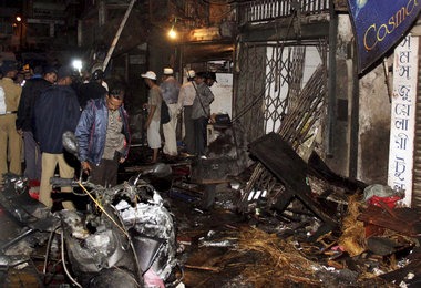 History Today 2025, 13 july recorded tragic incident in India Terrorism shadows financial capital Mumbai 26 dead 130 injured chronological account important events | History Today: दुखद घटना के साथ दर्ज 13 जुलाई?, मुंबई पर आतंकी छाया, 26 की मौत और 130 घायल, महत्वपूर्ण घटनाओं का सिलसिलेवार ब्योरा