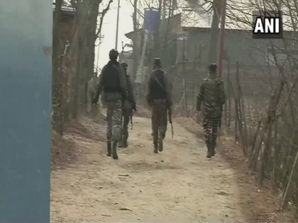 Jammu-Kashmir: Terrorists across the border again on the launching pads, trying to infiltrate | जम्मू-कश्मीर: सीमा पार आतंकी फिर जुटे लांचिंग पैडों पर, लगा रहे हैं घुसपैठ की जुगत