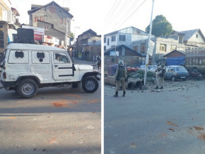 terrorists lobbed grenade on crpf personnel in srinagar jammu kashmir | जम्मू-कश्मीर: आंतकियों ने CRPF की गाड़ी पर फेंके चार ग्रेनेड, महिला समेत 3 जवान घायल