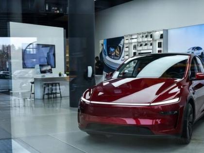 Elon Musk’s Tesla Mumbai showroom First look set to launch on July 15 deliveries expected to begin in late August Bandra Kurla Complex on July 15 | Tesla Mumbai showroom: भारतीय बाजार में टेस्ला की दस्तक, 15 जुलाई को मुंबई में केंद्र, डिलीवरी अगस्त के अंत में शुरू होने की उम्मीद Elon Musk’s Tesla Mumbai showroom First look set to launch on July 15 deliveries expected to begin in late August Bandra Kurla Complex on July 15 | Tesla Mumbai showroom: भारतीय बाजार में टेस्ला की दस्तक, 15 जुलाई को मुंबई में केंद्र, डिलीवरी अगस्त के अंत में शुरू होने की उम्मीद