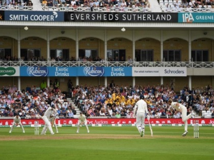 ICC allowed name and jersey number in Test cricket | आईसीसी का बड़ा फैसलाः अब टेस्ट क्रिकेट में भी खिलाड़ियों की जर्सी पर दिखेगा नाम और नंबर